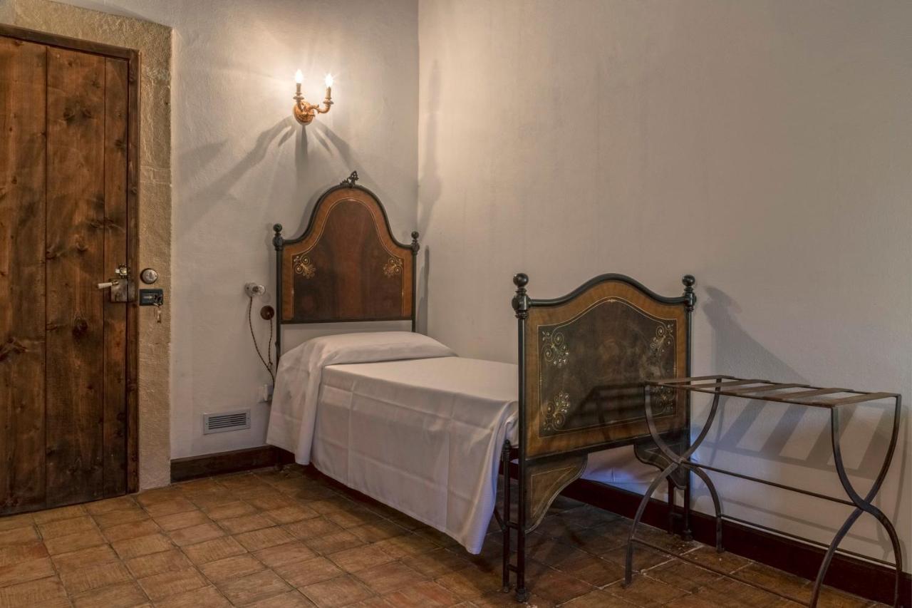 Masseria Fortificata Lo Zafferaneto Buccheri Exteriör bild